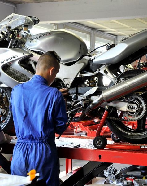 Motorcycle-maintenance-1024x682